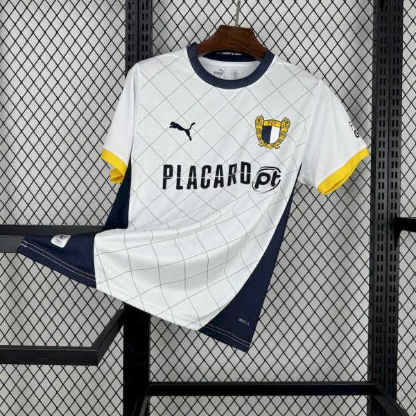 FC Famalicao Home Jersey 2024-25