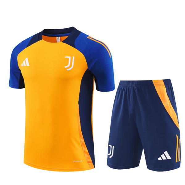 JUVENTUS TRAINING JERSEY 2024/25 - KIDS